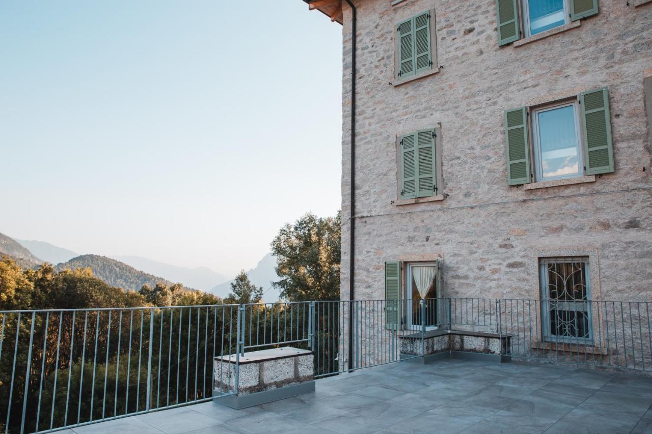 Casa Del Parco Adamello Hostel Cevo Bagian luar foto
